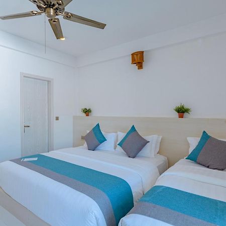 Hotel Dhiguveli Breeze Dhigurah  Exterior foto